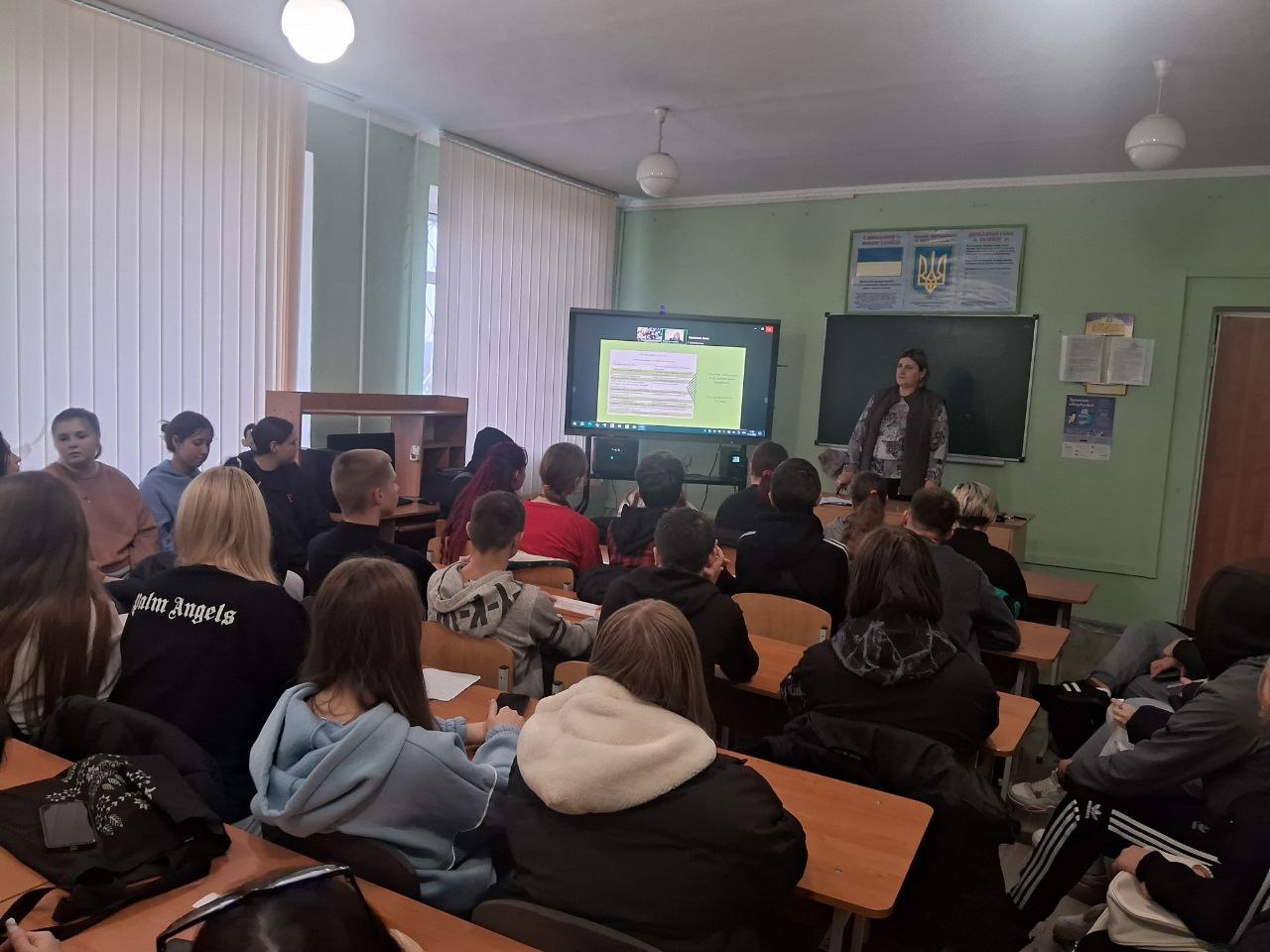 Ольга Купчишина: Комунікація з молоддю є одним із пріоритетів роботи податківців Миколаївщини. Фото № 3/2