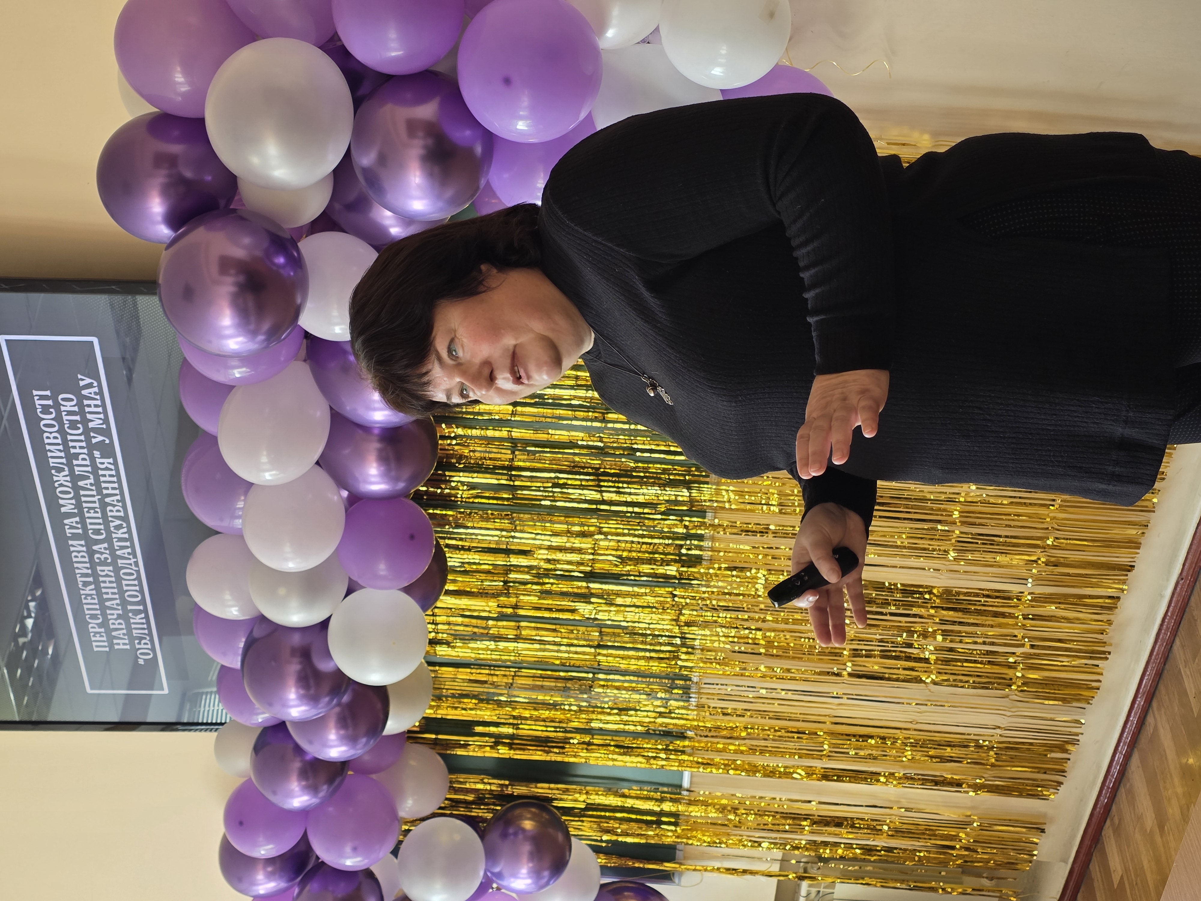 Податківці Миколаївщини зустрілися зі студентами місцевого коледжу: про роботу служби, оподаткування та можливості для молоді. Фото № 11/10