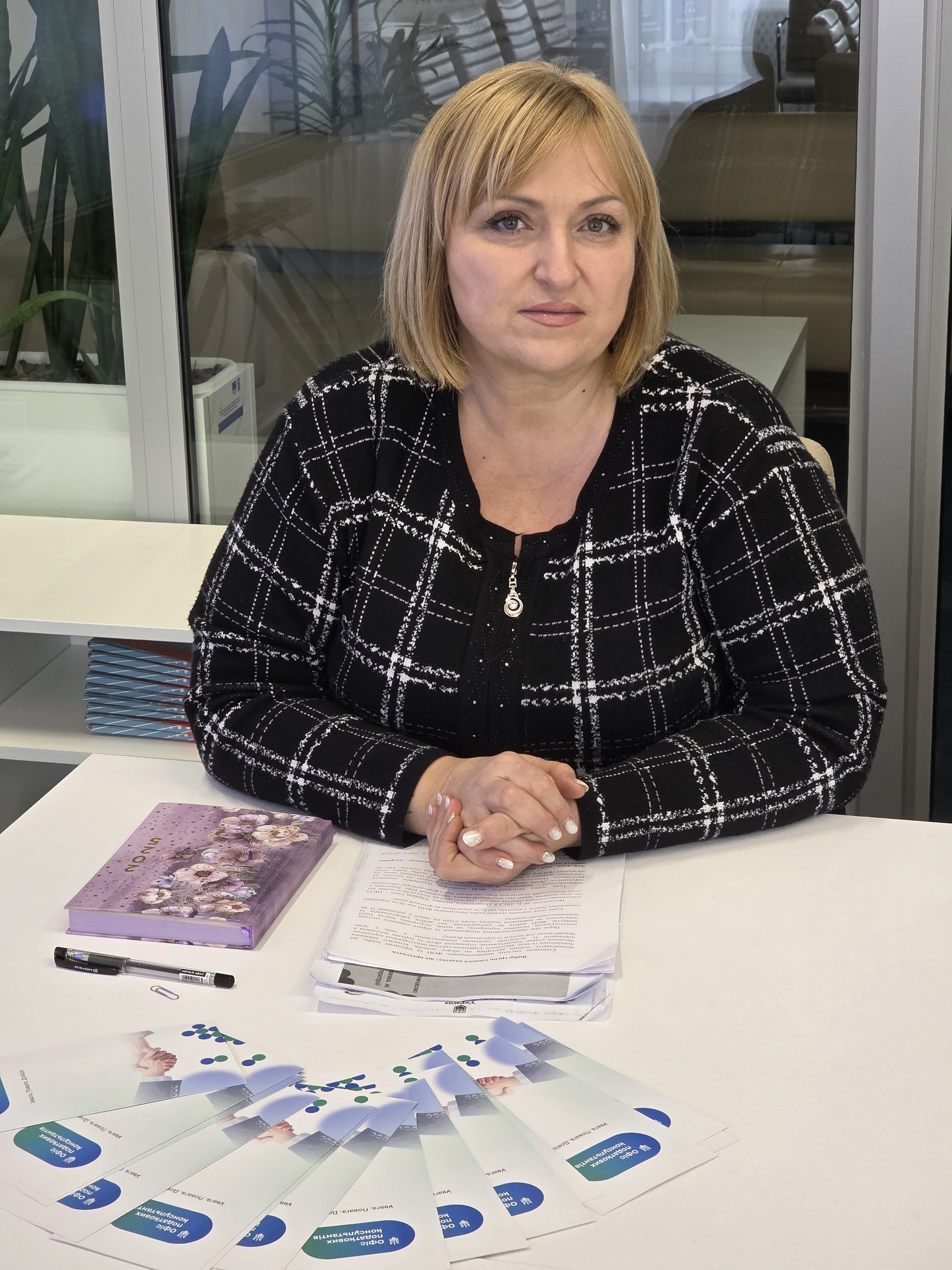 «ФОП з нуля»: податківці Миколаївщини надали практичні роз’яснення майбутнім підприємцям у Вознесенську. Фото № 4/3