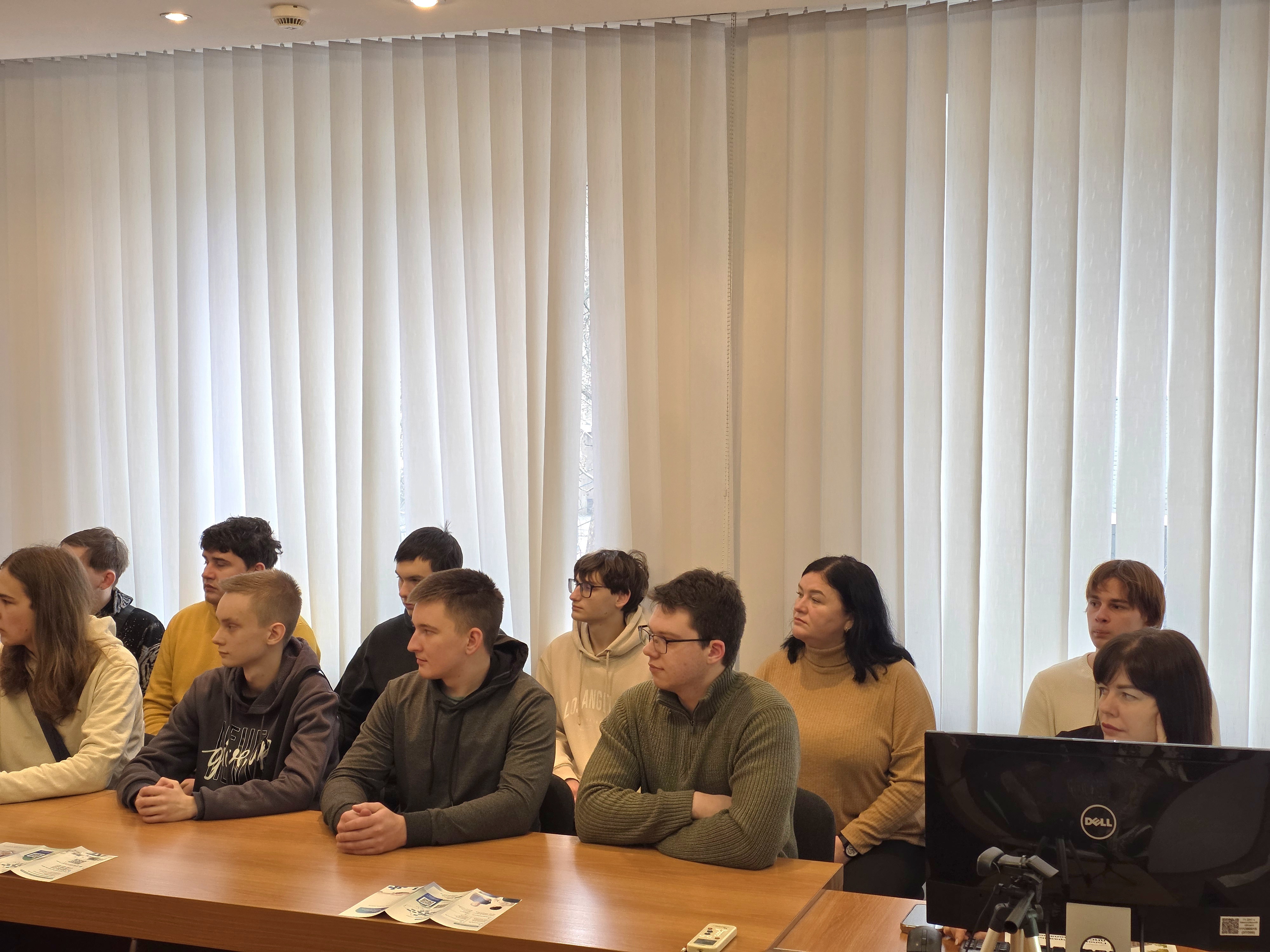 Податкова служба Миколаївщини та студенти МНАУ: діалог про цифрові сервіси, податкову культуру та нові можливості співпраці. Фото № 3/2