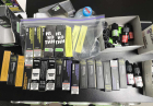 На Миколаївщині припинено незаконний продаж сировини для електронних сигарет: штраф за незаконну торгівлю понад 254 тисячі гривень. Фото № 1/0