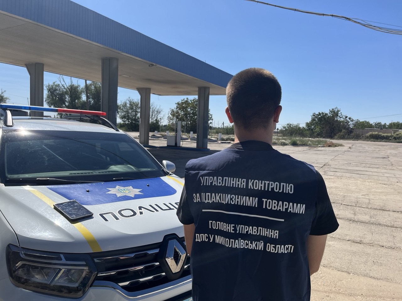 Податківцями Миколаївщини виявлено незаконний обіг пального на одній з автозаправних станцій. Фото № 1/0